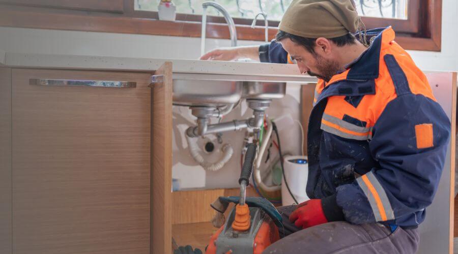 Professional tankless water heater installation in Bolckow, MO